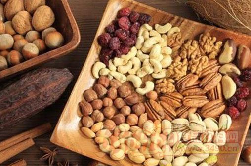 堅(jiān)果類食品 營(yíng)養(yǎng)寶庫(kù)與食用安全指南